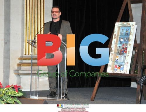 Bono receives Peace Summit Award in Paris