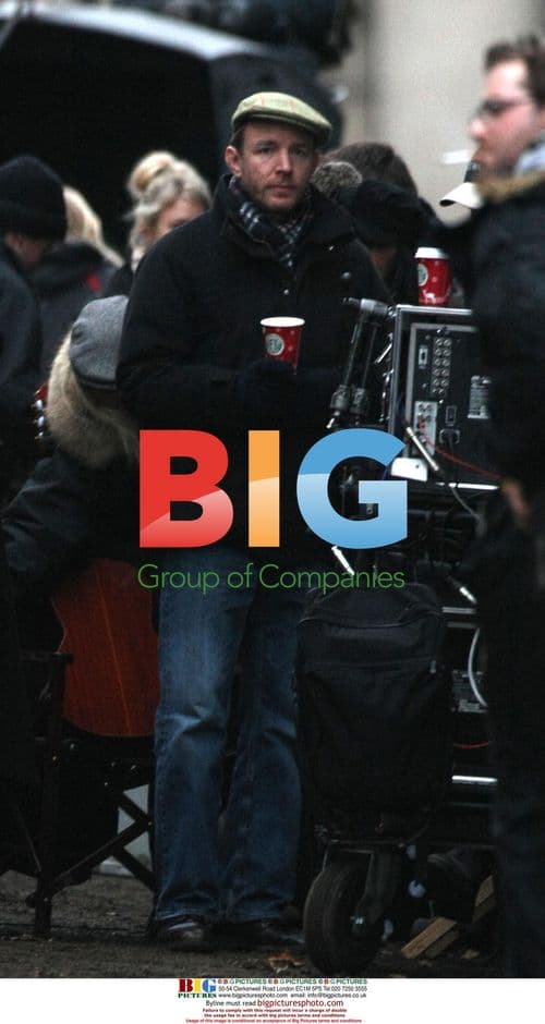 Guy Ritchie on set of Sherlock Holmes