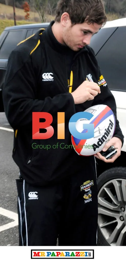 Rugby player Danny Cipriani leaves match