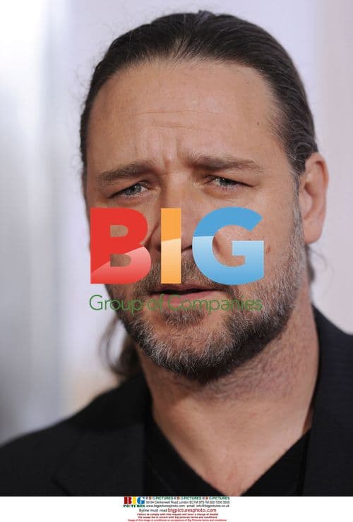 Russell Crowe at "Revolutionary Road" Premiere