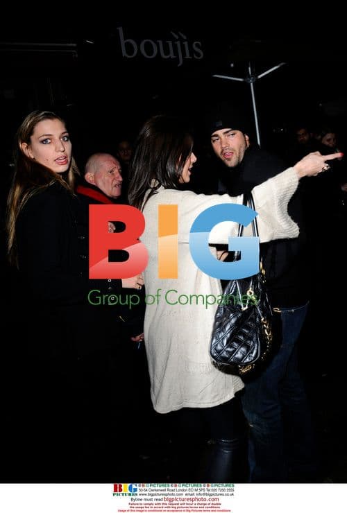 Jesse Metcalf leaves London club with friends