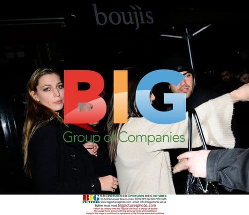 Jesse Metcalf seen leaving with friends