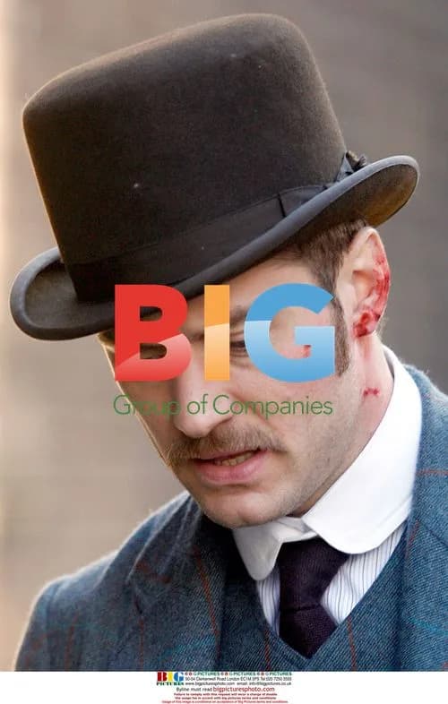 Sherlock Holmes Cast on Location in London