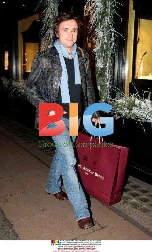 Top Gear hosts shopping in London