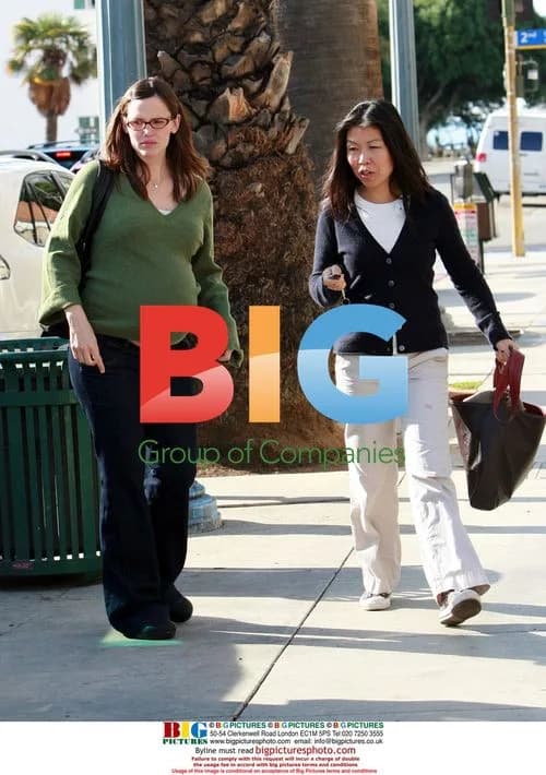 Jennifer Garner Christmas Shopping