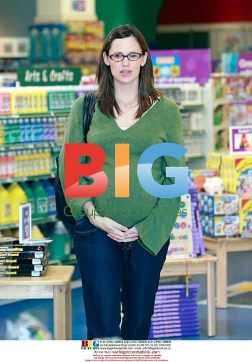 Jennifer Garner Shopping in LA
