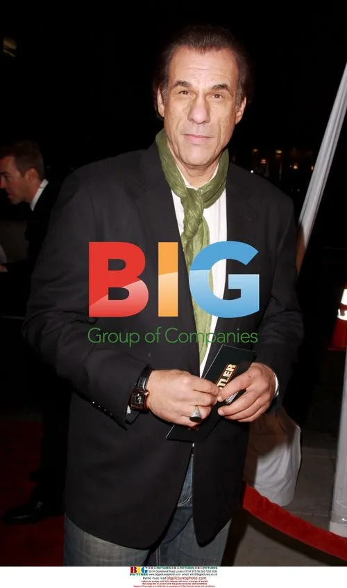 Robert Davi at 'The Wrestler' Premiere