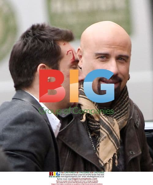 Travolta and Meyers on set of 'From Paris With Love'