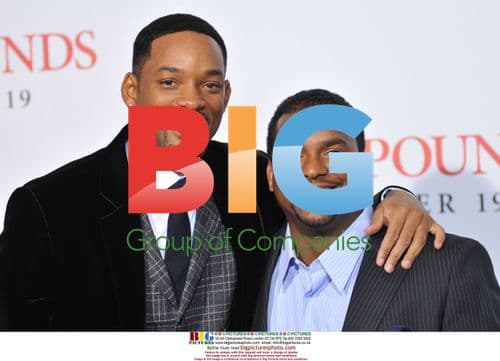 Will Smith and Alfonso Ribeiro at 'Seven Pounds' Premiere
