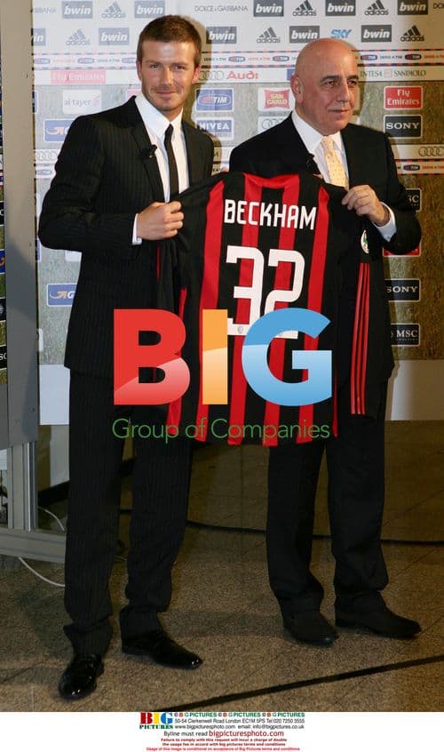 David Beckham presented as AC Milan player