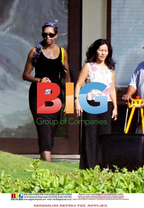 President Obama Vacations in Hawaii