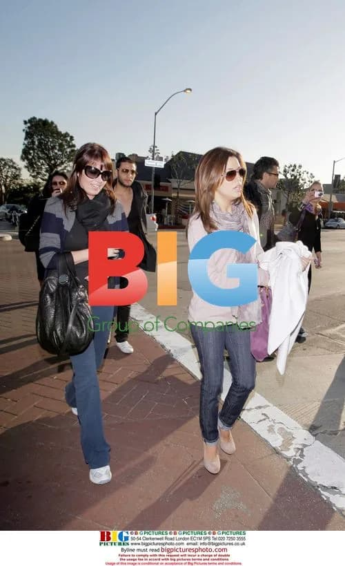Eva Longoria Strolls Sunset Plaza