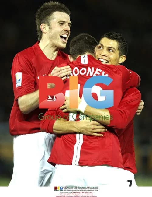 Manchester United win 2008 FIFA Club World Cup