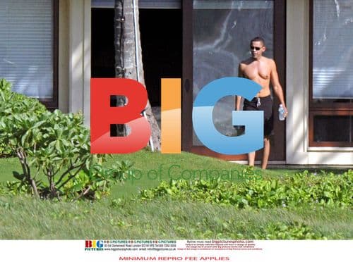 Obamas on Hawaii vacation