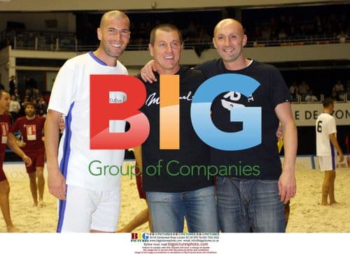 Zidane, Olmeta, and Barthez at Beach Soccer Charity