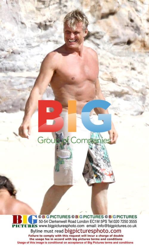 Dolph Lundgren shows karate to daughter Ida