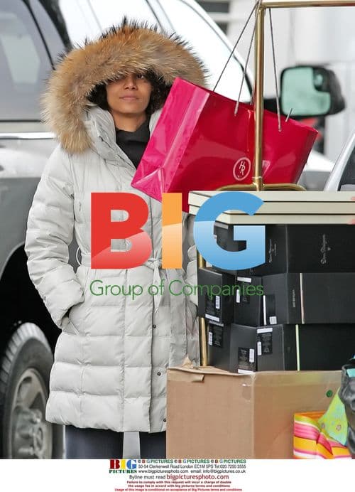 Halle Berry gifts crew for Frankie and Alice