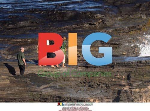 Obama Family Holds Private Memorial for Grandmother in Hawaii