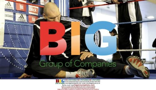 Nikolai Valuev prepares to fight Evander Holyfield