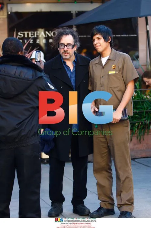 Tim Burton and family out shopping