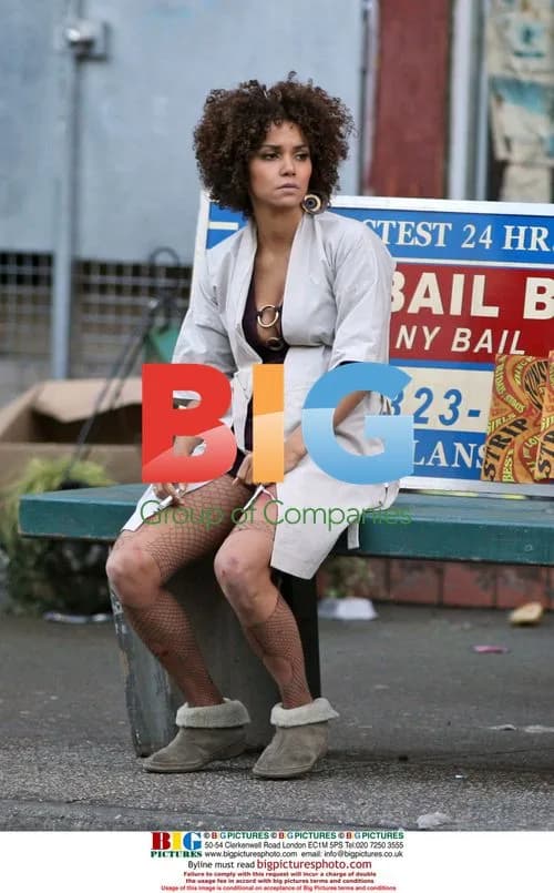Halle Berry on Set of Frankie and Alice