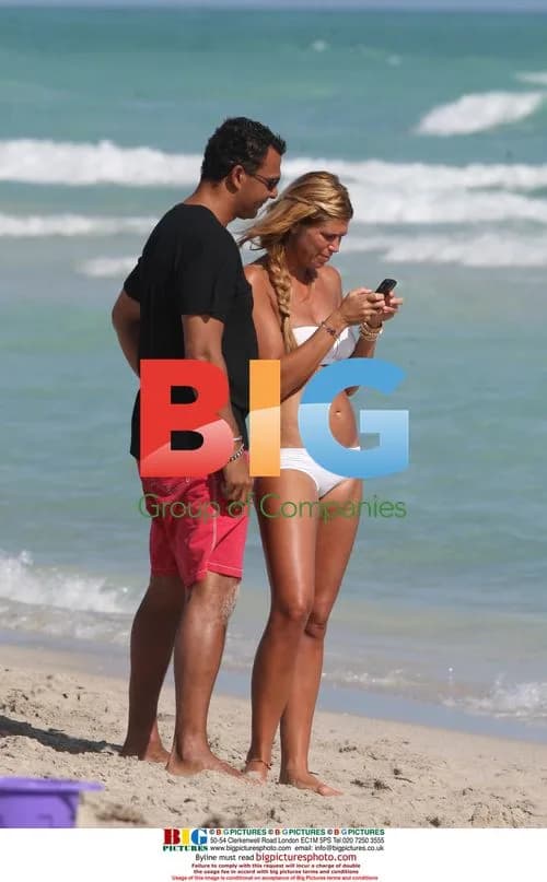Ruud Gullit relaxes in Miami