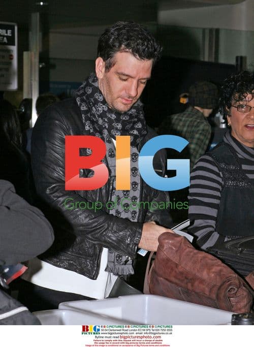 J.C. Chasez leaving LAX airport
