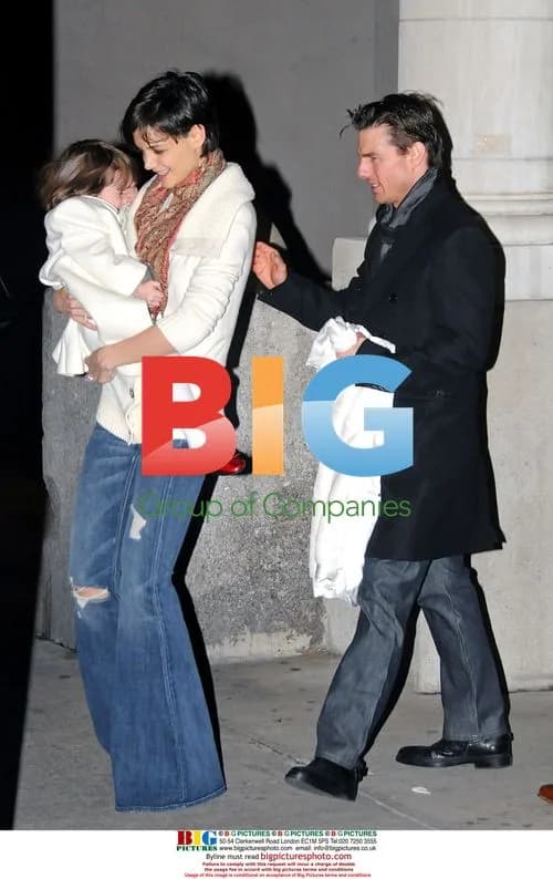 Katie Holmes Leaves Broadway Theater with Family