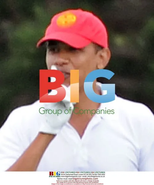 Barack Obama Greets Crowd After Golf in Hawaii