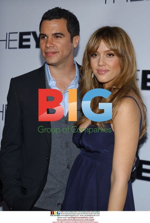 Jessica Alba and Cash Warren at 'The Eye' premiere