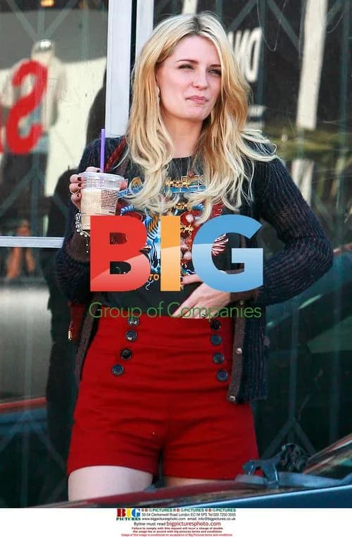 Mischa Barton at Guitar Center in West Hollywood