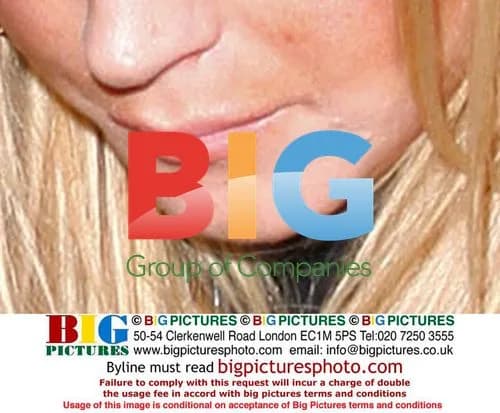 Lindsay Lohan Leaves Villa Lounge