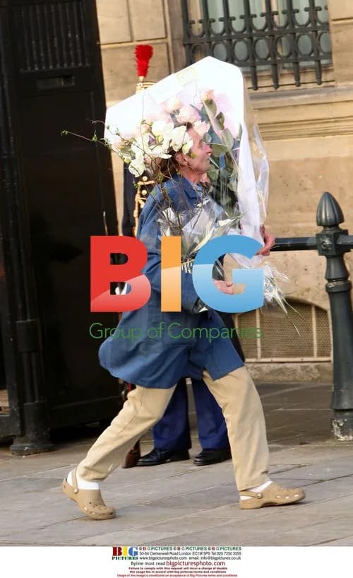 Flowers for Sarkozy-Bruni Wedding