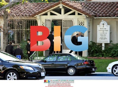 Katharine McPhee marries Nick Cokas