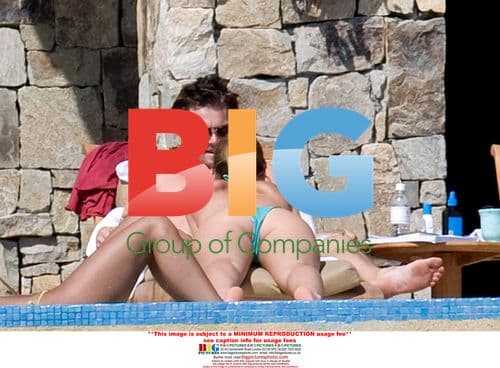 Leonardo DiCaprio and Bar Refaeli in Mexico