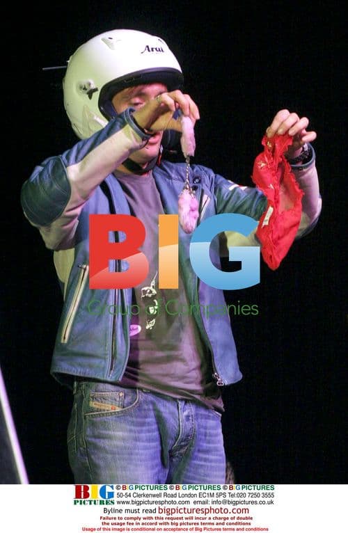 Top Gear Presenters in 'Bro-mance' at MPH 2008