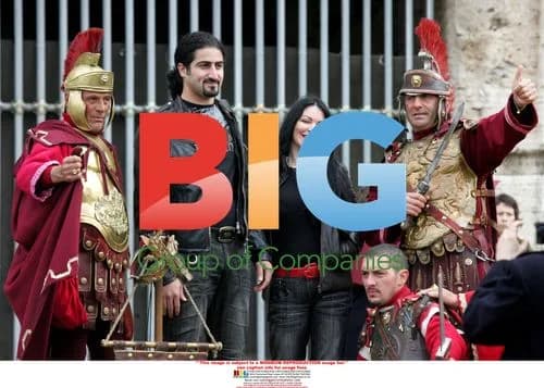 Omar Bin Laden and wife visit Rome landmarks