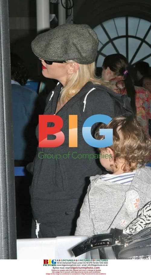 Gwen Stefani Departs LAX Pregnant
