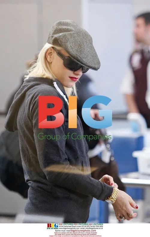 Gwen Stefani and Family Depart LAX