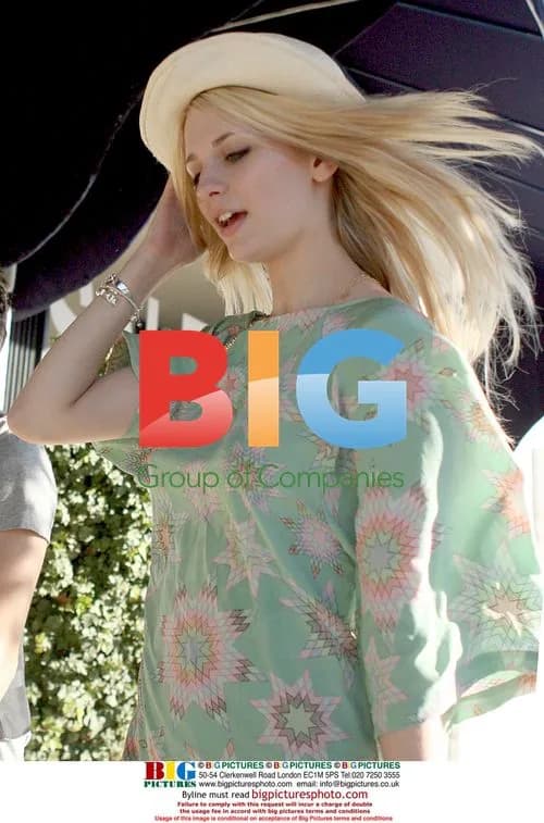 Mischa Barton Goes Shopping in LA