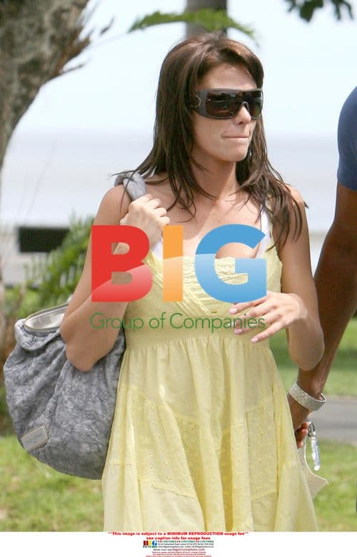 Katie Price spotted out for breakfast