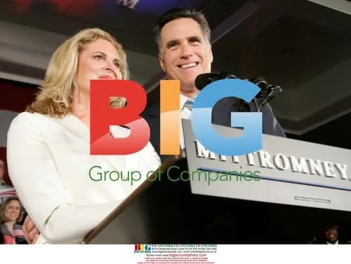 Mitt Romney and wife Ann address Super Tuesday crowd