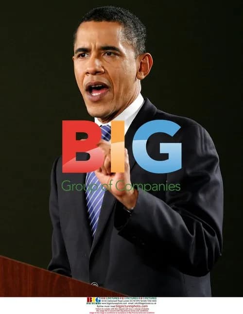 Barack Obama speaks at election night rally