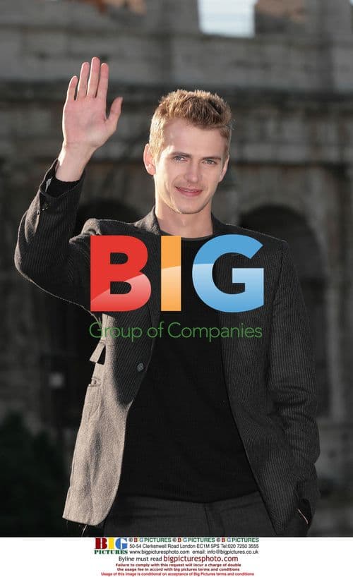 Hayden Christensen, Rachel Bilson, Doug Liman, and Jamie Bell at Jumper photocall