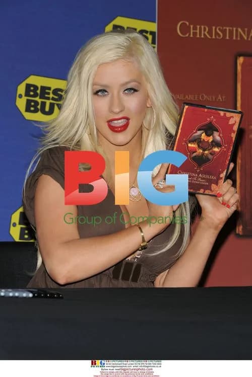 Christina Aguilera in-store appearance