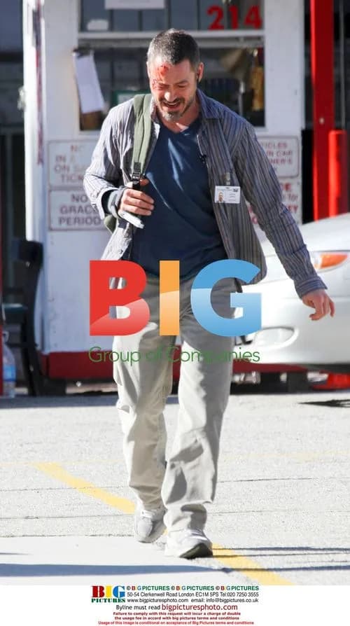 Robert Downey Jr. on set of The Soloist