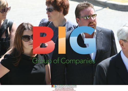 Shane Jacobson attends Heath Ledger's funeral