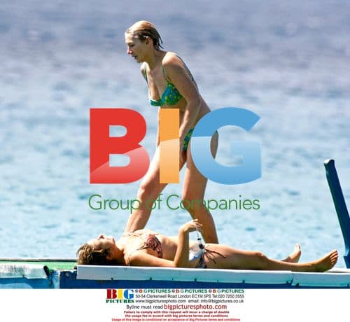 Penny Smith and Ingrid Tarrant Relax in Caribbean