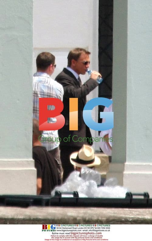 Daniel Craig Films 'Quantum of Solace' in Panama