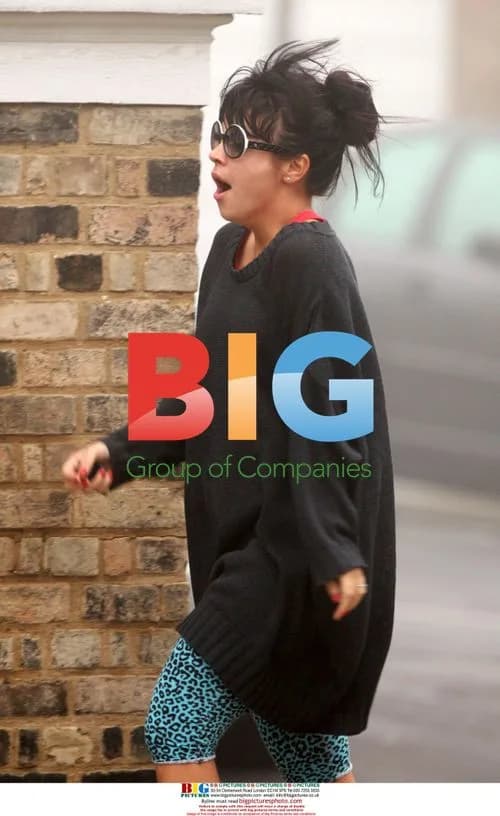 Lily Allen steps out in London